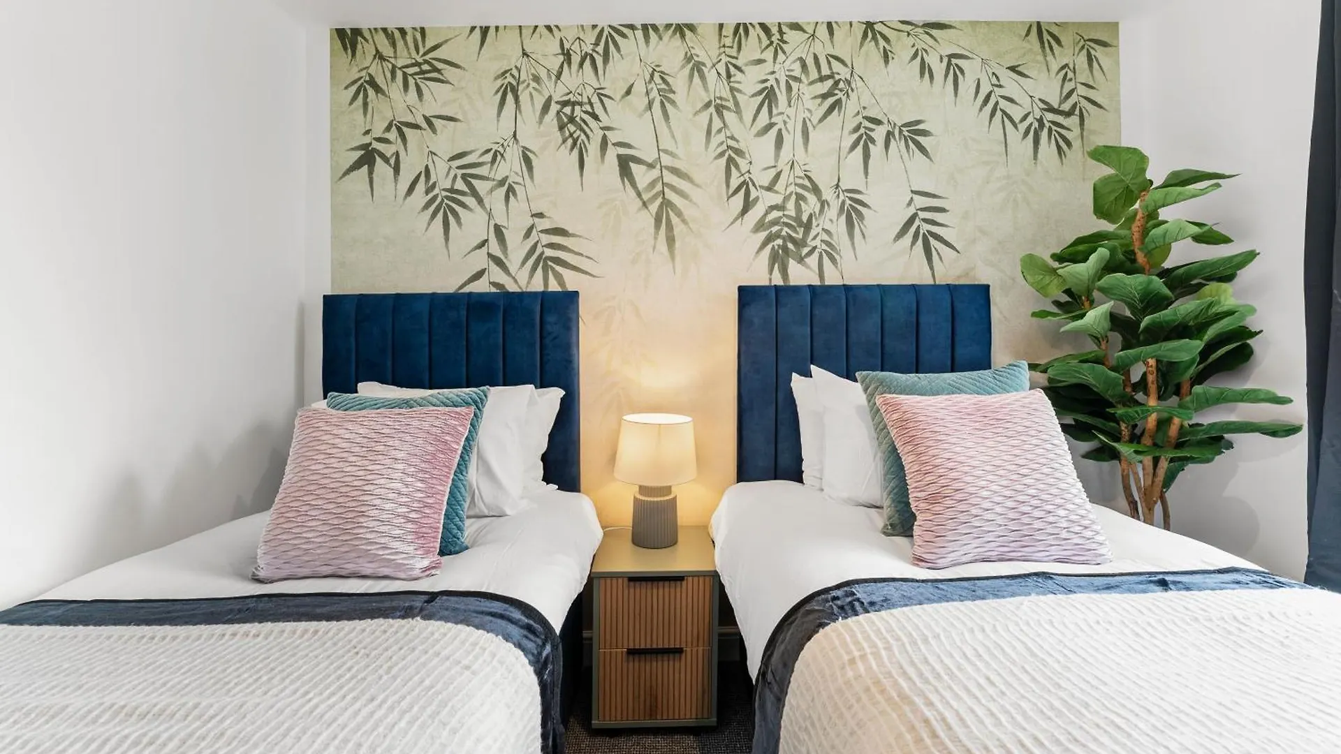 Stylish 3 Bed Flat In Brighton - Sleeps 8公寓 0*,